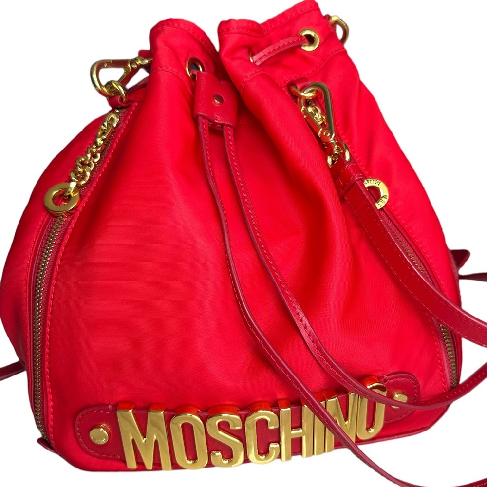 MOSCHINO- Red bucket bag I AUTHENTIC